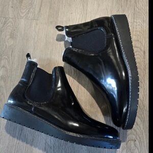 Black Leather Womens Boots